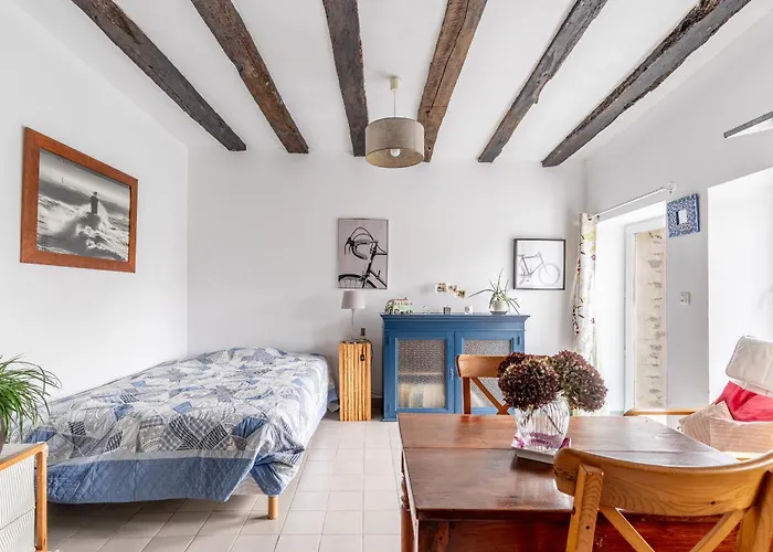 Charmante Longere La Mesliere Feriehus *