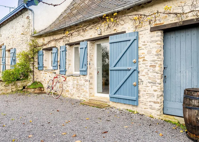 Feriehus Charmante Longere La Mesliere *